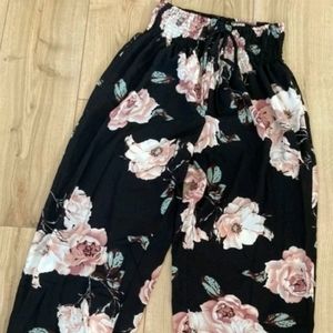 Floral wide leg pants
